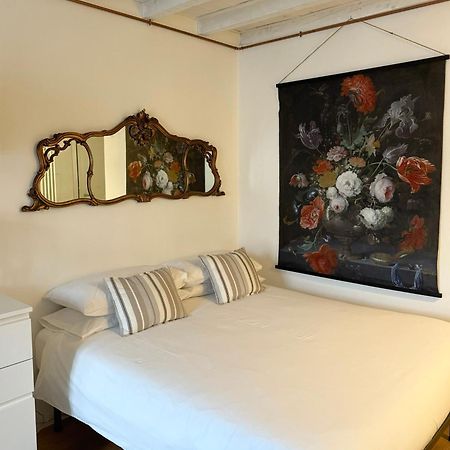 Ferienwohnung La Casina Di Alessia Bergamo Exterior foto