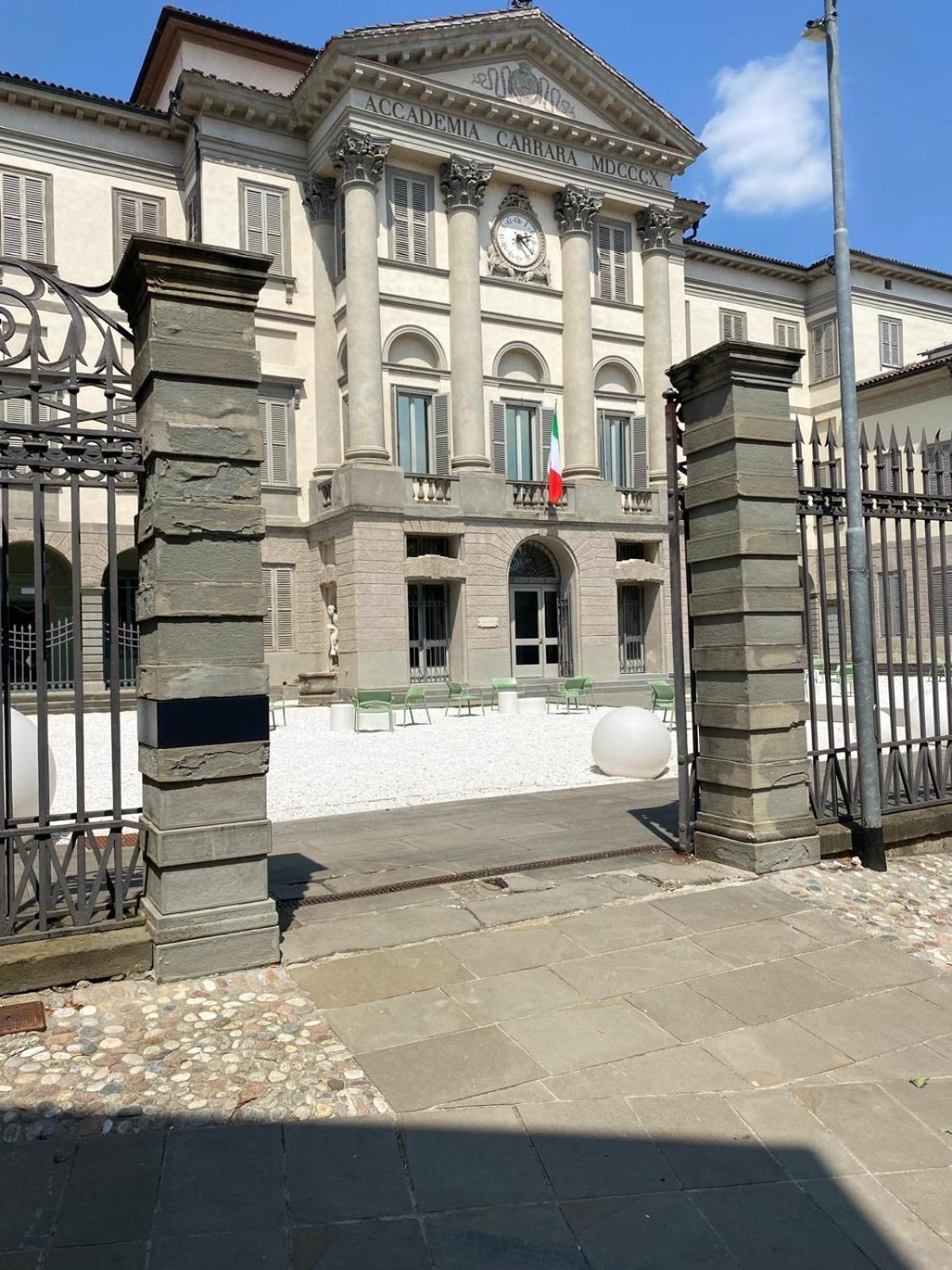 Ferienwohnung La Casina Di Alessia Bergamo Exterior foto